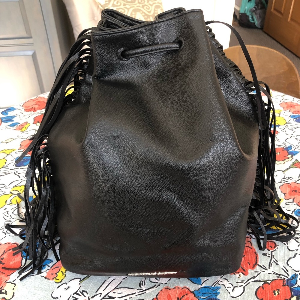 Victoria’s Secret Cinched Bag